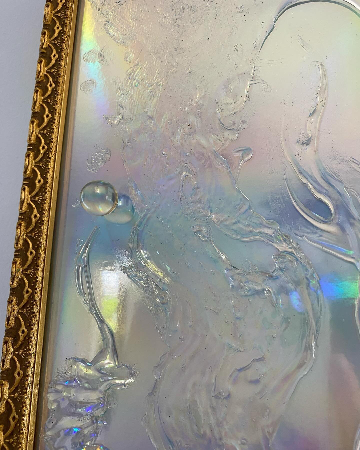 Ħomė

Glass, Pigment, Resin, Silicon, Wood.

🙏

Reminiscent of a world more soothing to me, nestled softly in my subconscious.