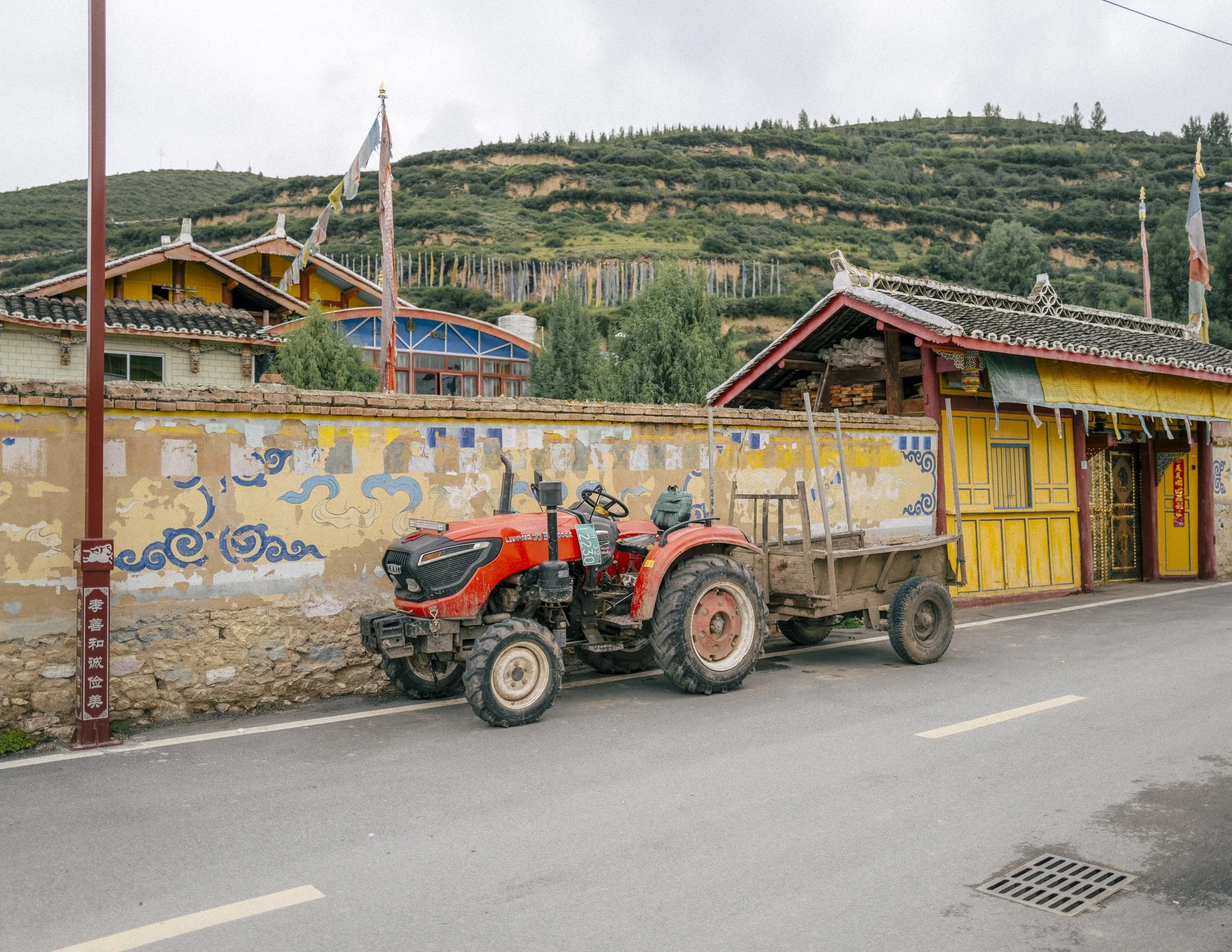 tibet_nicholasswan_leicaq2-12.jpg