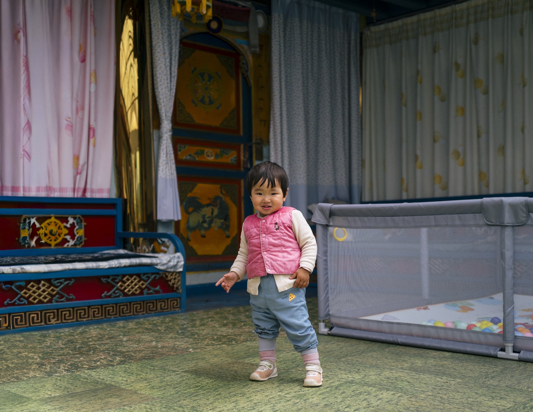 tibet_nicholasswan_leicaq2-15.jpg