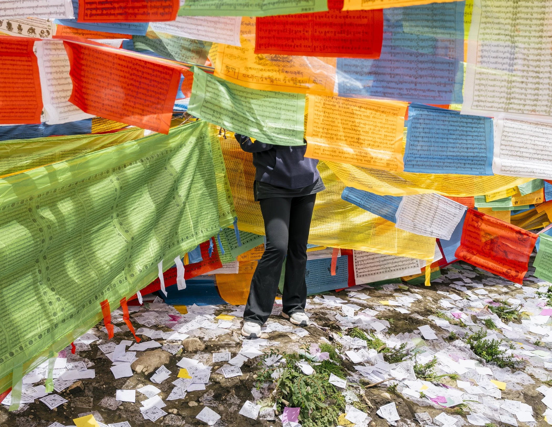 tibet_nicholasswan_leicaq2-18.jpg