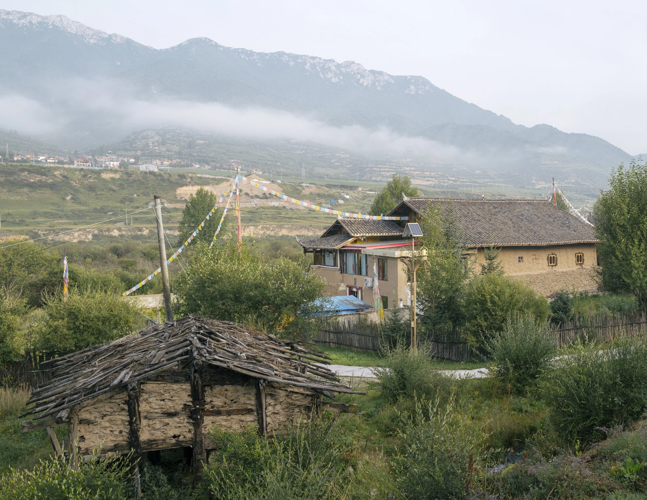 tibet_nicholasswan_leicaq2-54.jpg
