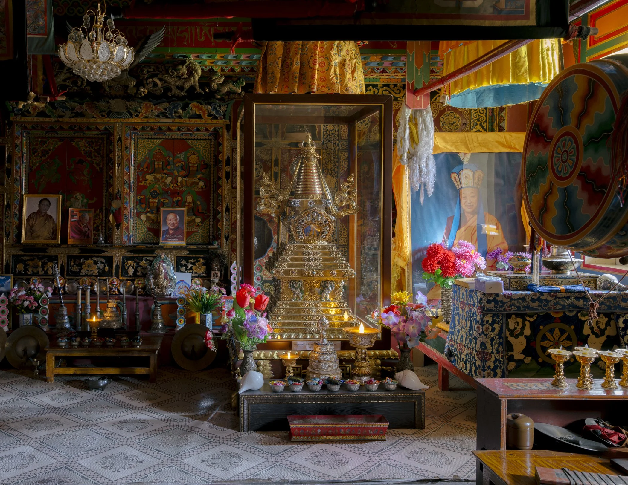 tibet_nicholasswan_leicaq2-64.jpg