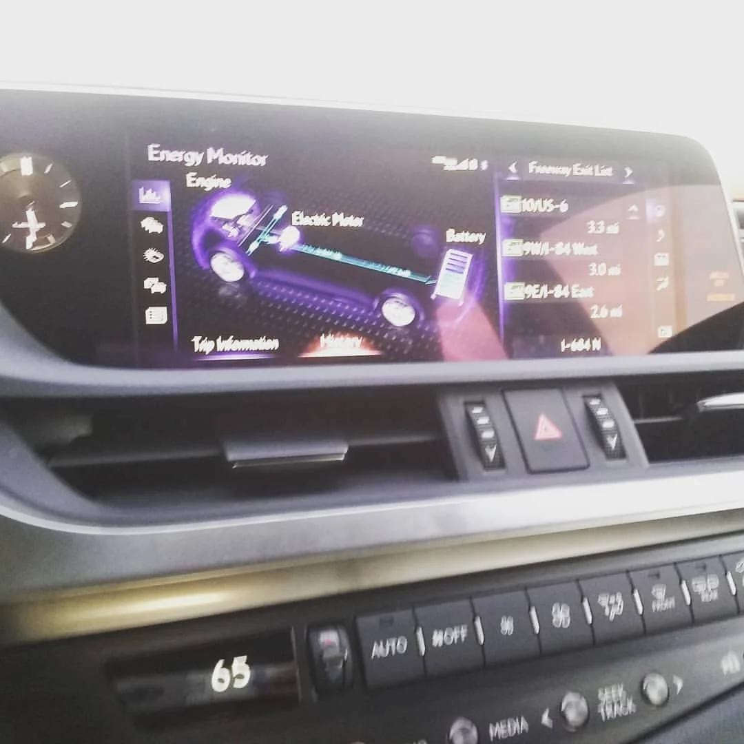During my #birthday test driving in @lexususa ES 300H got to love the recharge on regenerative braking. #thegreenlivingguy #greenlivingguy #sethleitman #funride (at North Salem, New York)
https://www.instagram.com/p/Bpx7T8dnfUP/?utm_source=ig_tumblr_share&igshid=13ja19ljpv4xh