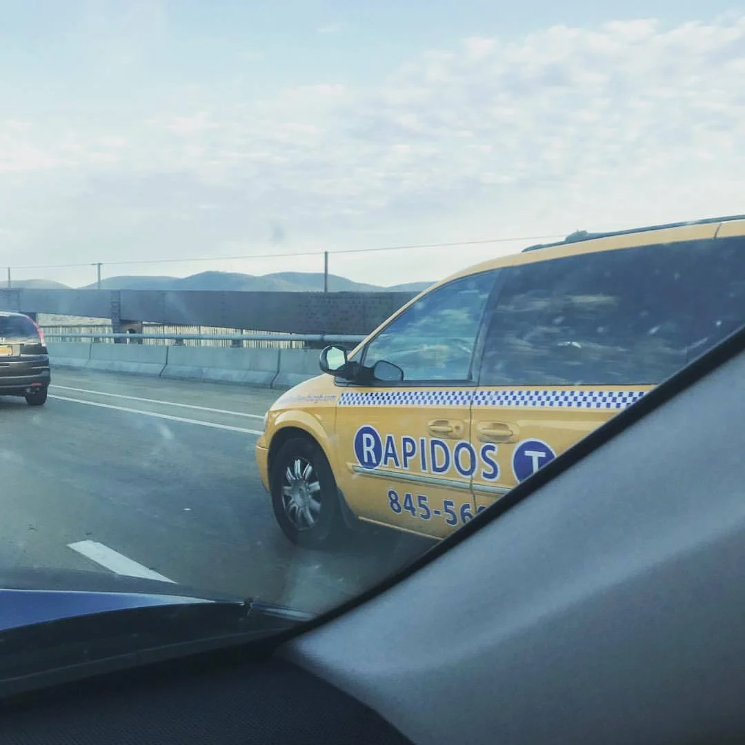 Umm yeah when on the Newburgh Beacon Bridge that taxi is NOT Rapido when it’s going 6 mph. 🤦♂️🤦♂️ (at Newburgh–Beacon Bridge)
https://www.instagram.com/p/Bo7d-JlBVzV/?utm_source=ig_tumblr_share&igshid=cr5k9glvmwz1