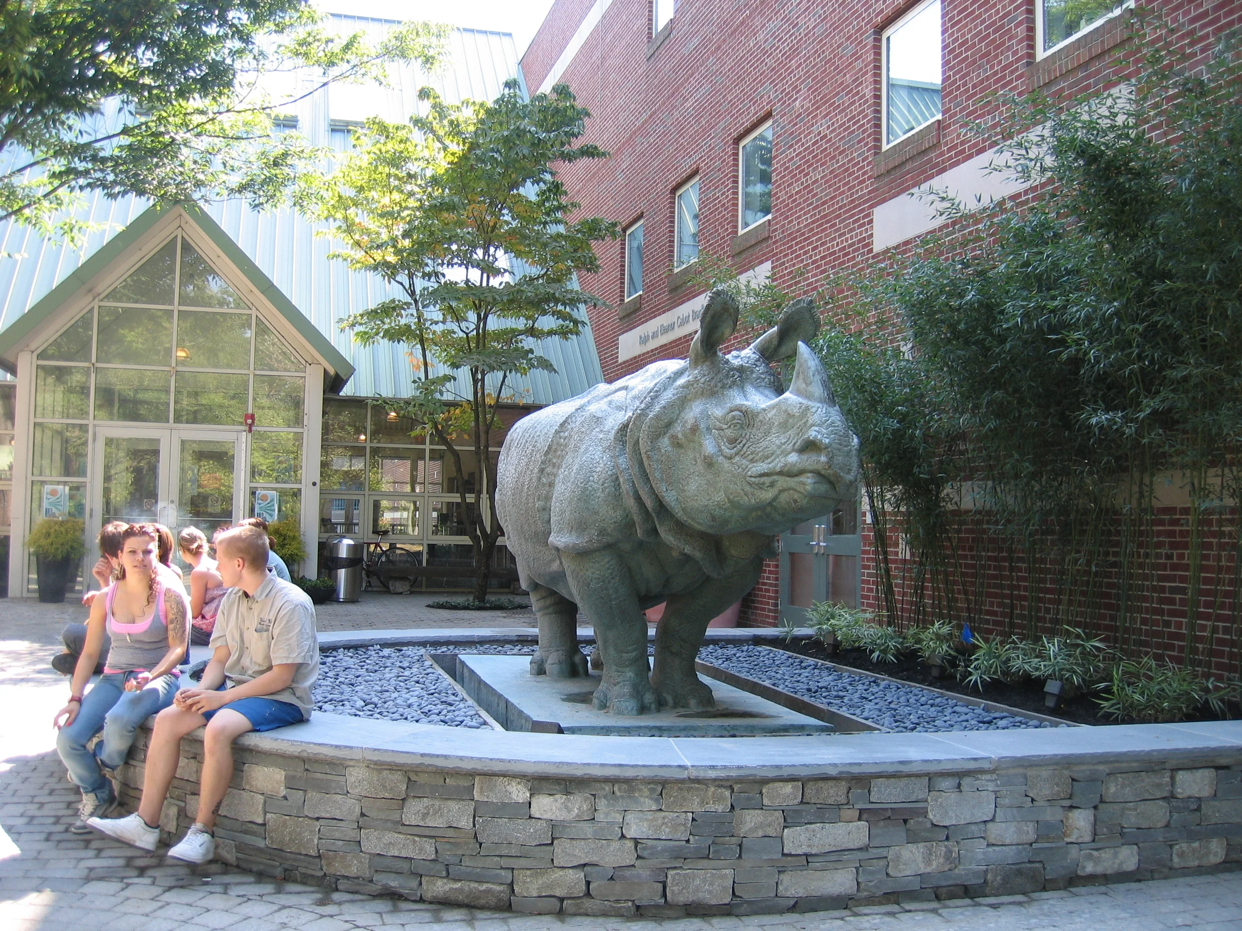 Stone Sitting Wall/Museum School