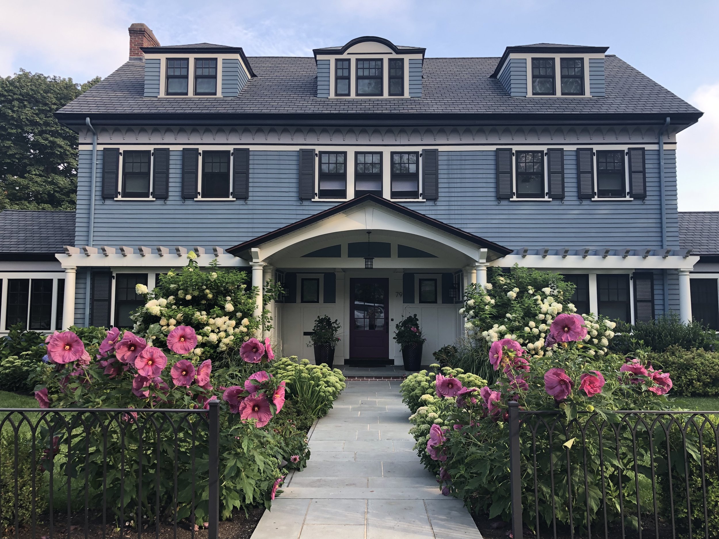 IT'S HARD TO BELIEVE IT'S THE SAME HOUSE!