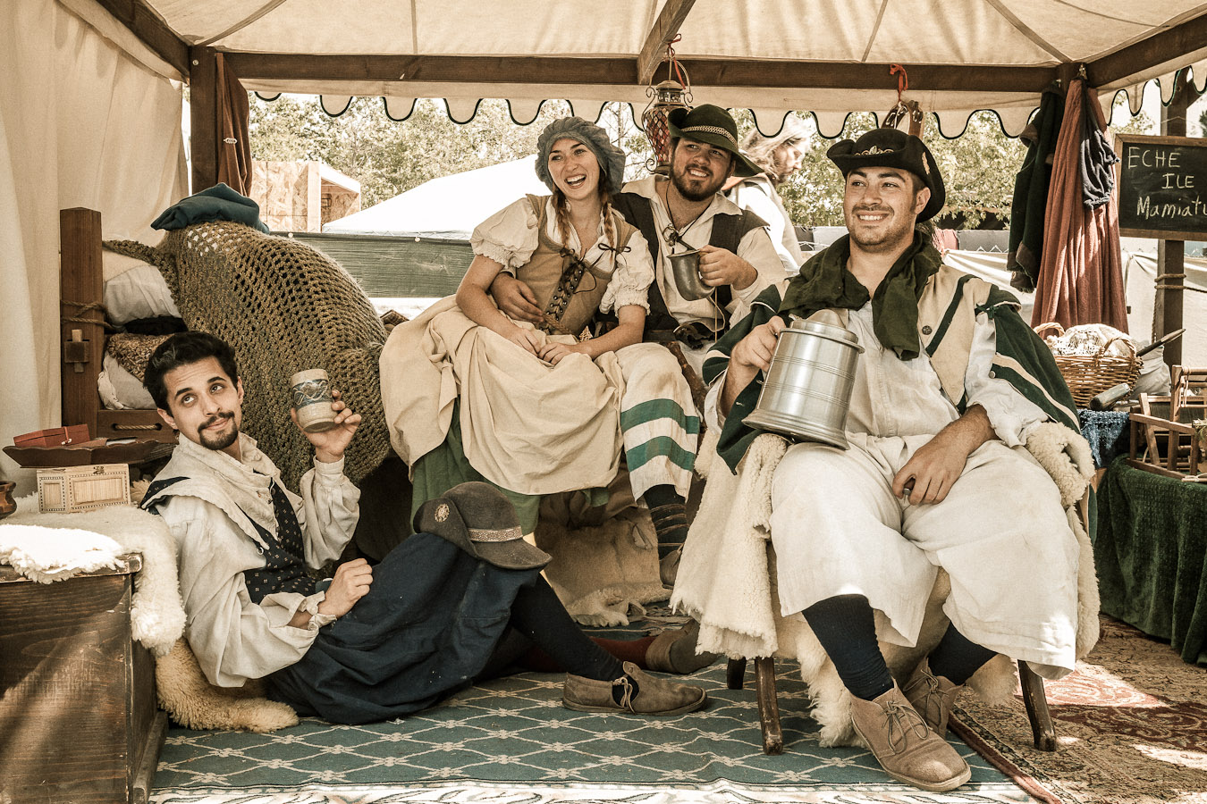 20130407_DDESAI_CharactersofRenaissanceFaire_342