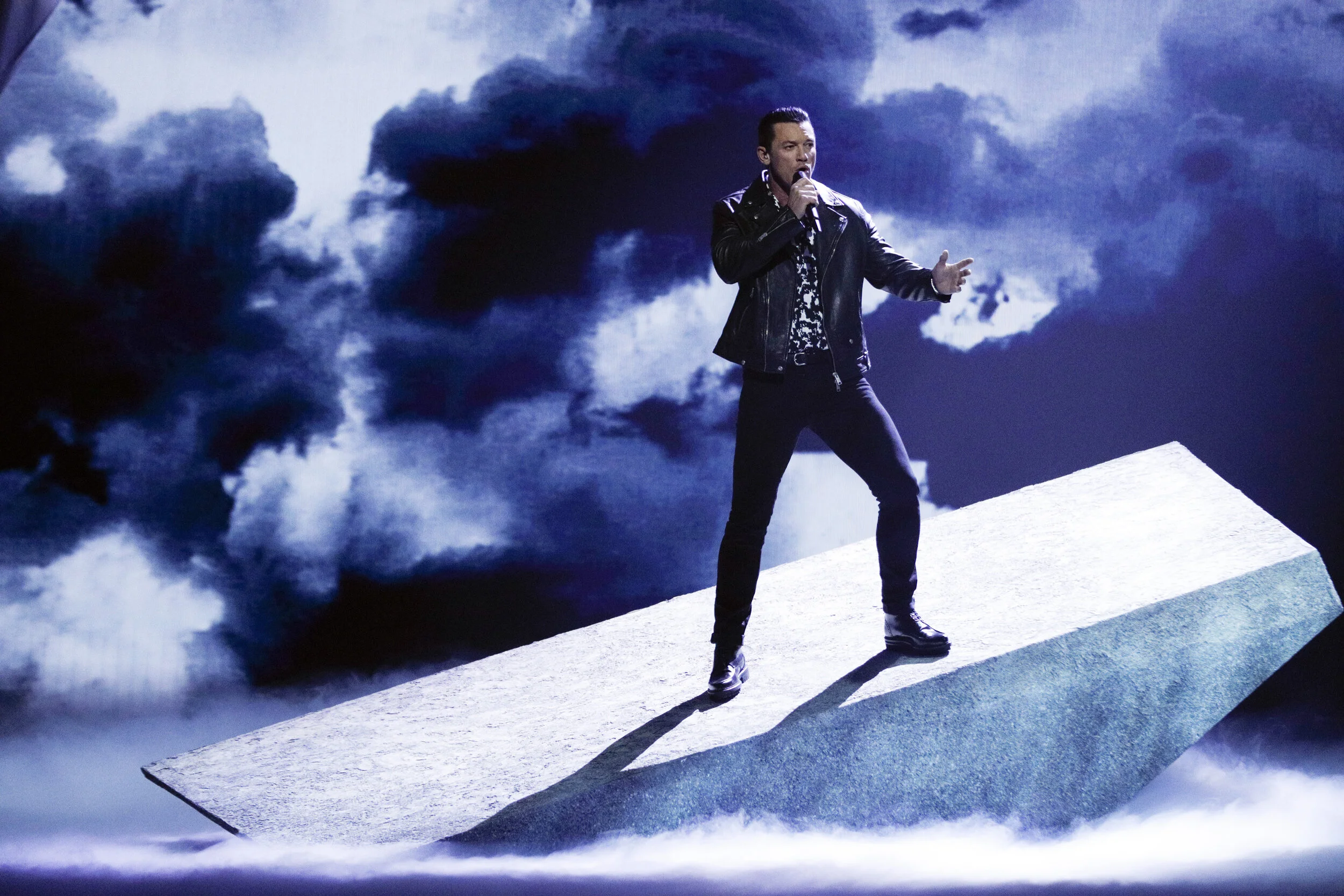 Luke Evans, Royal Variety Performance, 2019