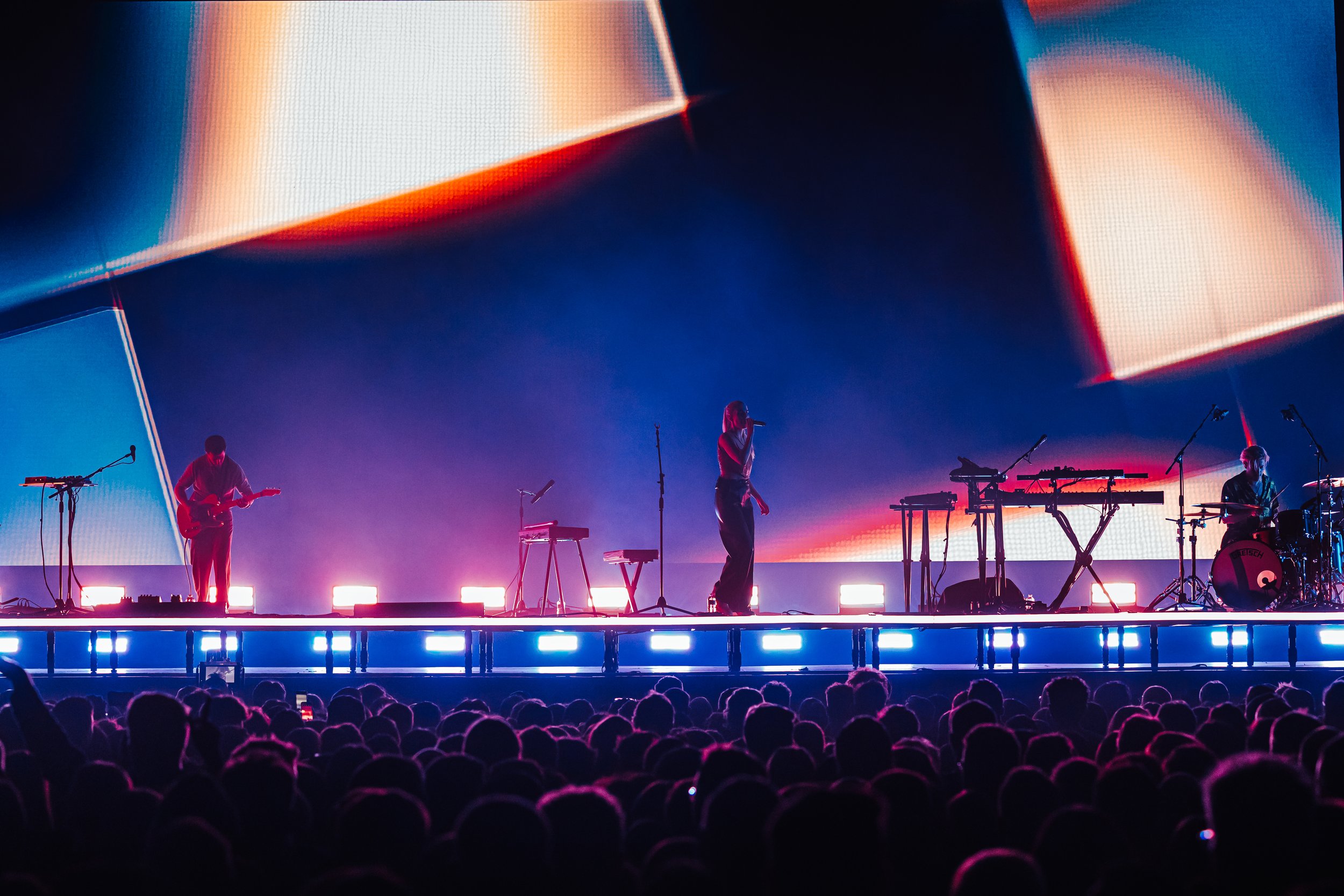 Studio Moross - London Grammar - Ally Pally - 12th November 2021 by Luke Dyson - LD2_0134.jpg