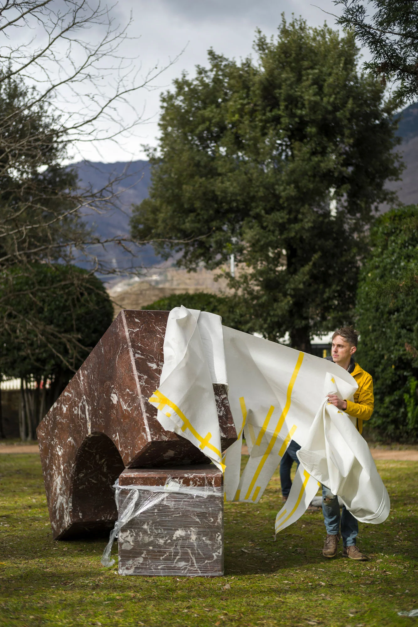 Installing works in Switzerland