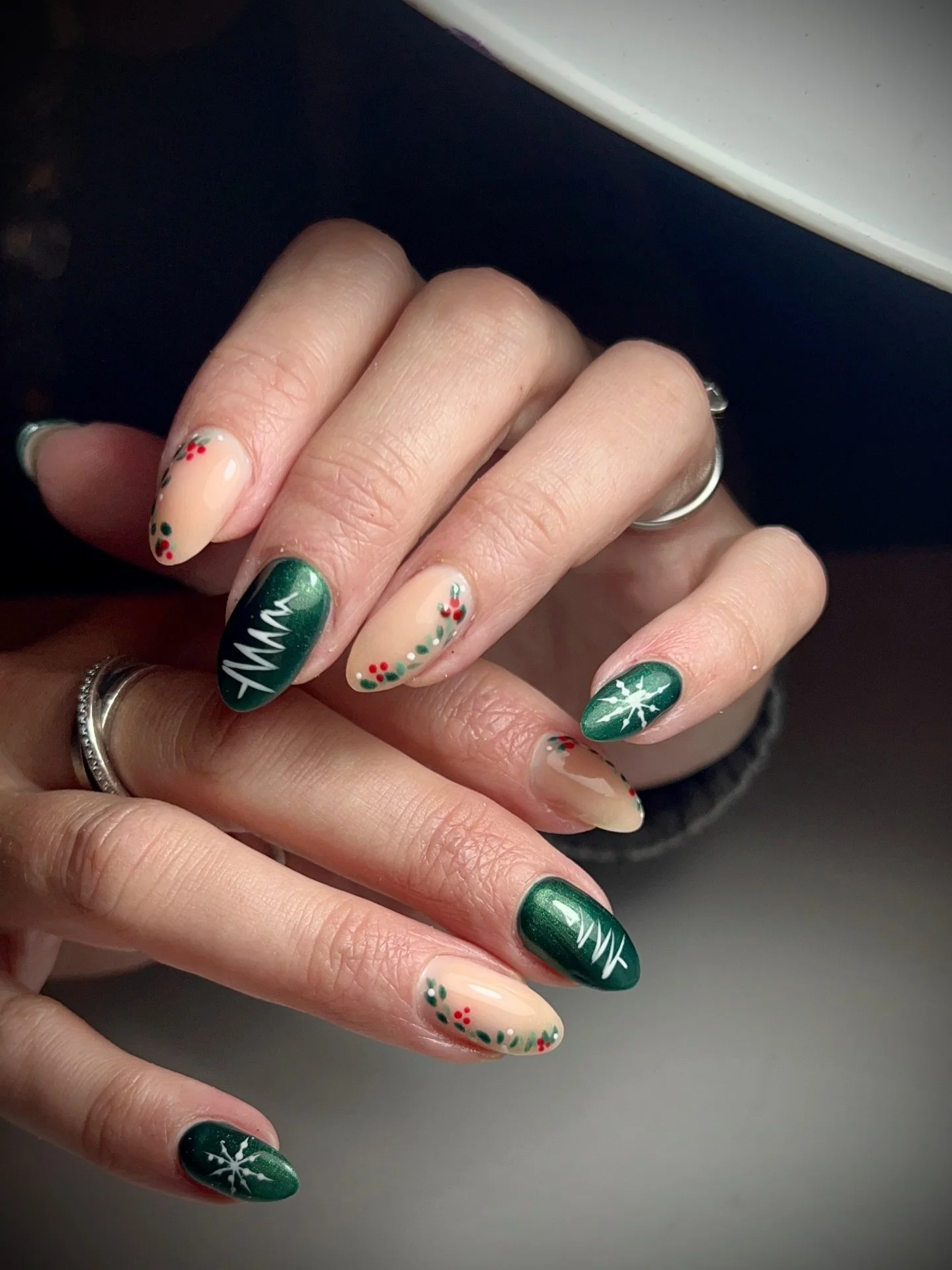 Only 4 more sleeps 🎄✨
These little festive beauties are giving quiet Christmas magic and I am HERE for it.

Everything at home is almost prepped, so tonight&rsquo;s vibe is bramble gin cocktails, festive bubbles, a bit of posh crisps &amp; chutney g