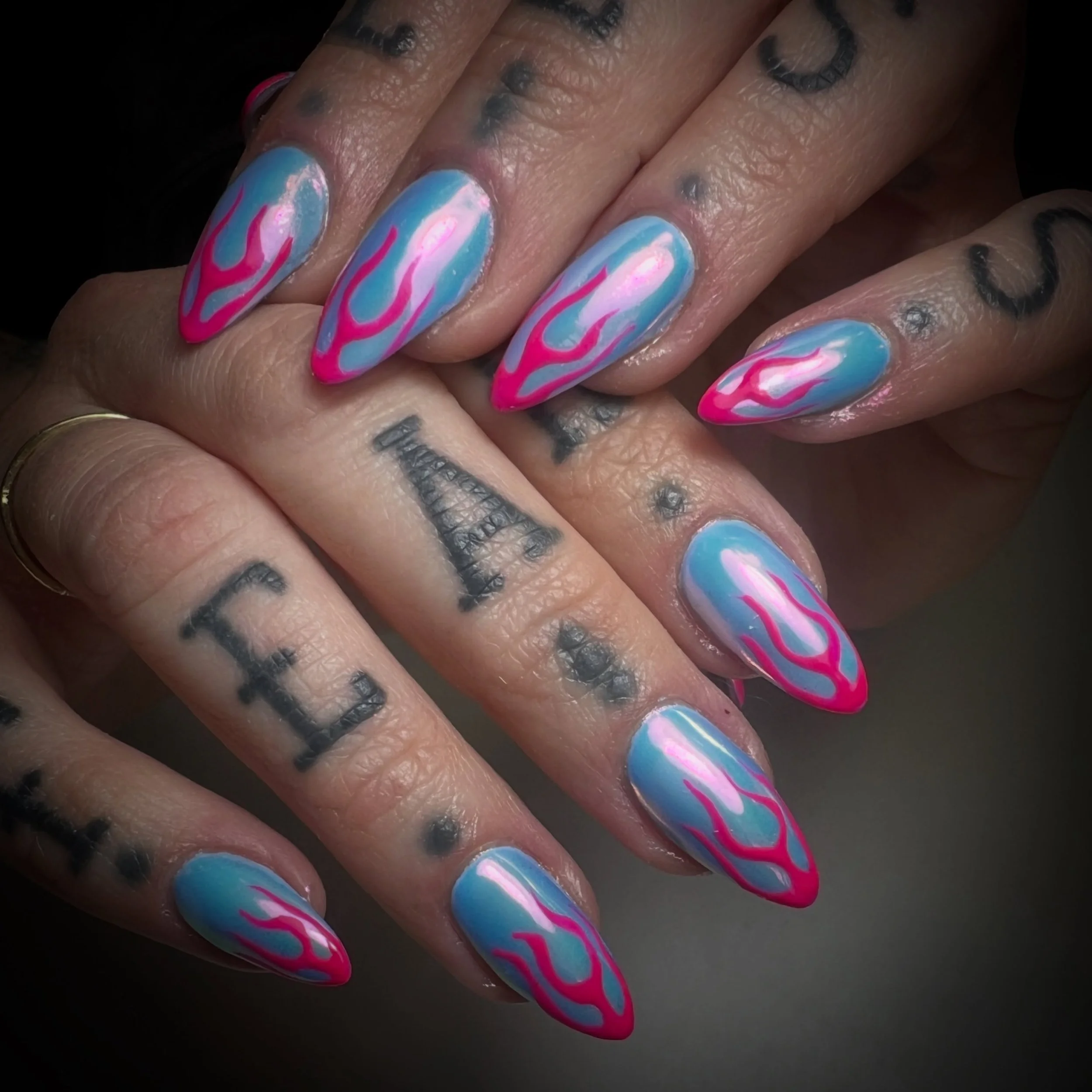 ✨ 💙🔥💖 We are VERY busy for the rest of the week lovely humans&hellip; BUT we do have a few spaces left TOMORROW 👀

So if your nails are currently:
❌ boring
❌ chipped
❌ giving &ldquo;I&rsquo;ll book next week&rdquo; energy&hellip;

&hellip;this is