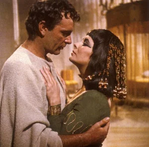 Elizabeth Taylor and Richard Burton in Cleopatra. Image from http://www.vividscribe.com/cleopatra/