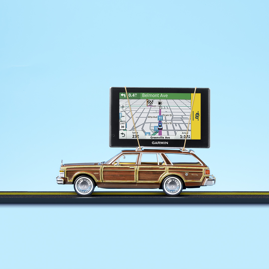 LISO_GARMIN_GPS_Drive_Assist_NoExp.jpg