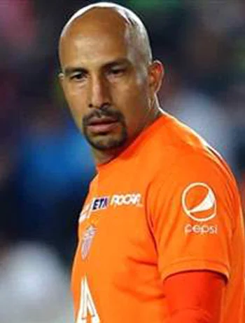 Oscar "El Conejo" Perez, Mexican, Necaxa FC