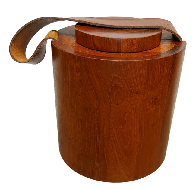Nissen ice bucket.jpg
