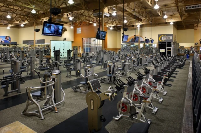 24 Hour Fitness - Irvine, CA