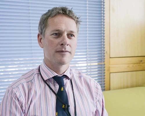 Tom Nicholls
