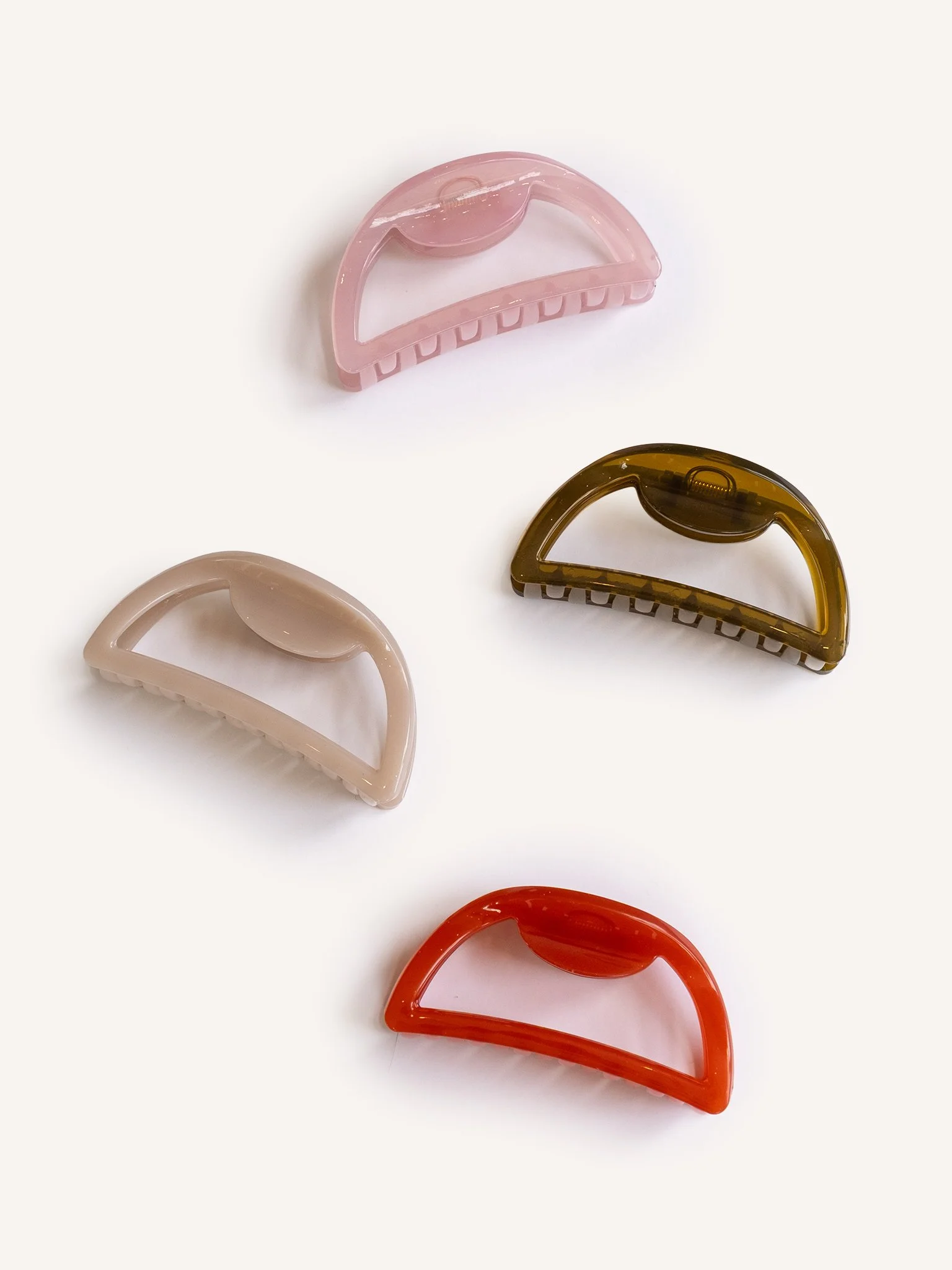 Minimal Arch Hair Claw