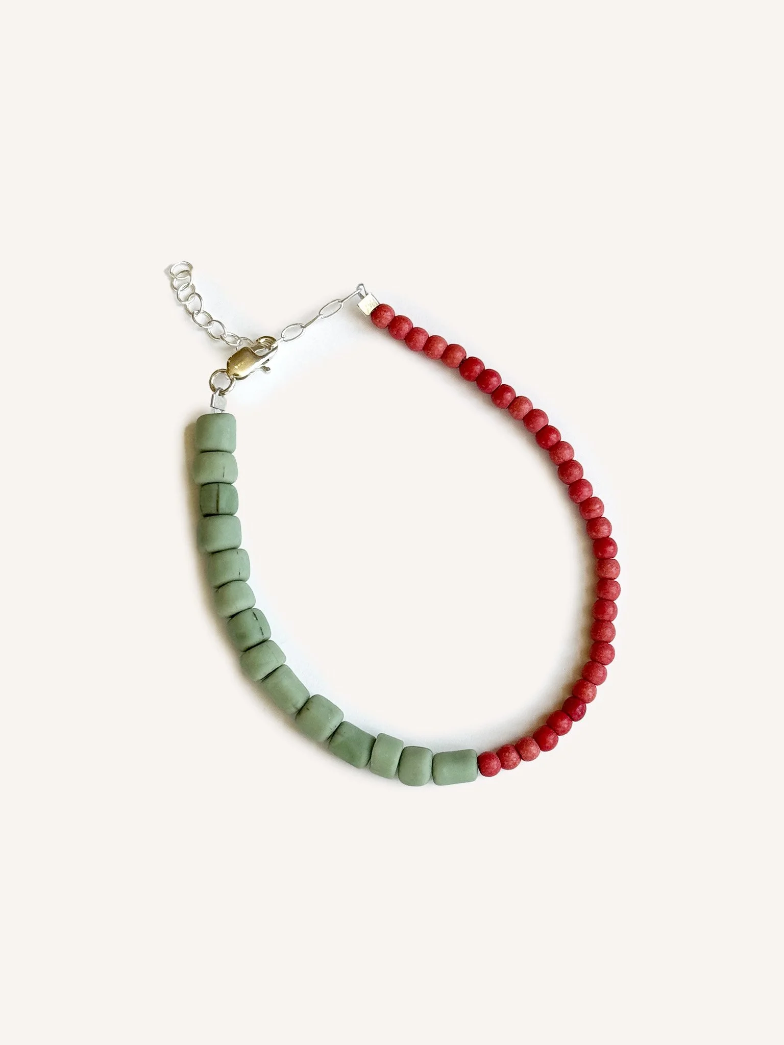 howlitebracelet.jpg