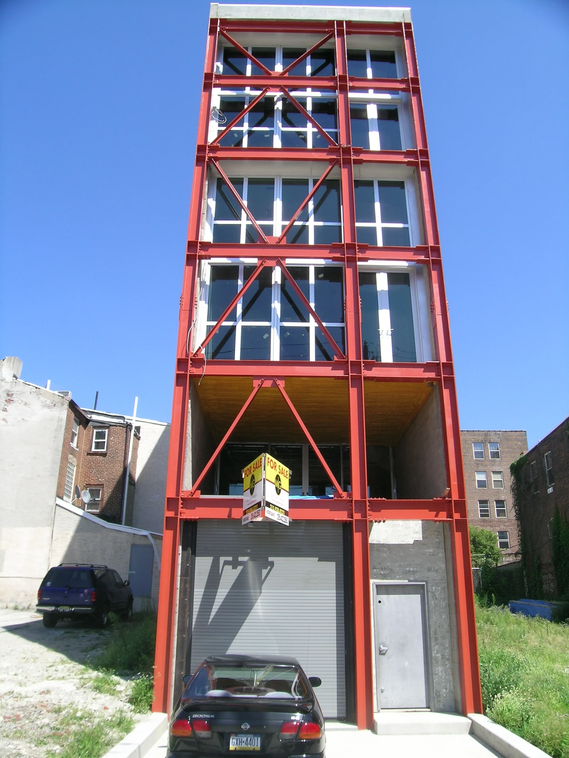 ORSINI ANDRADE RESIDENCE