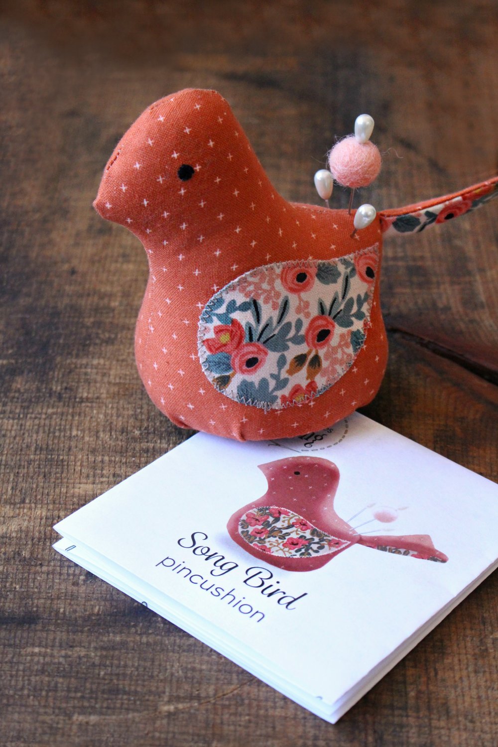 1x Premium Novelty Bird Pincushion Birdsong Sewing Craft Tool Hobby UK