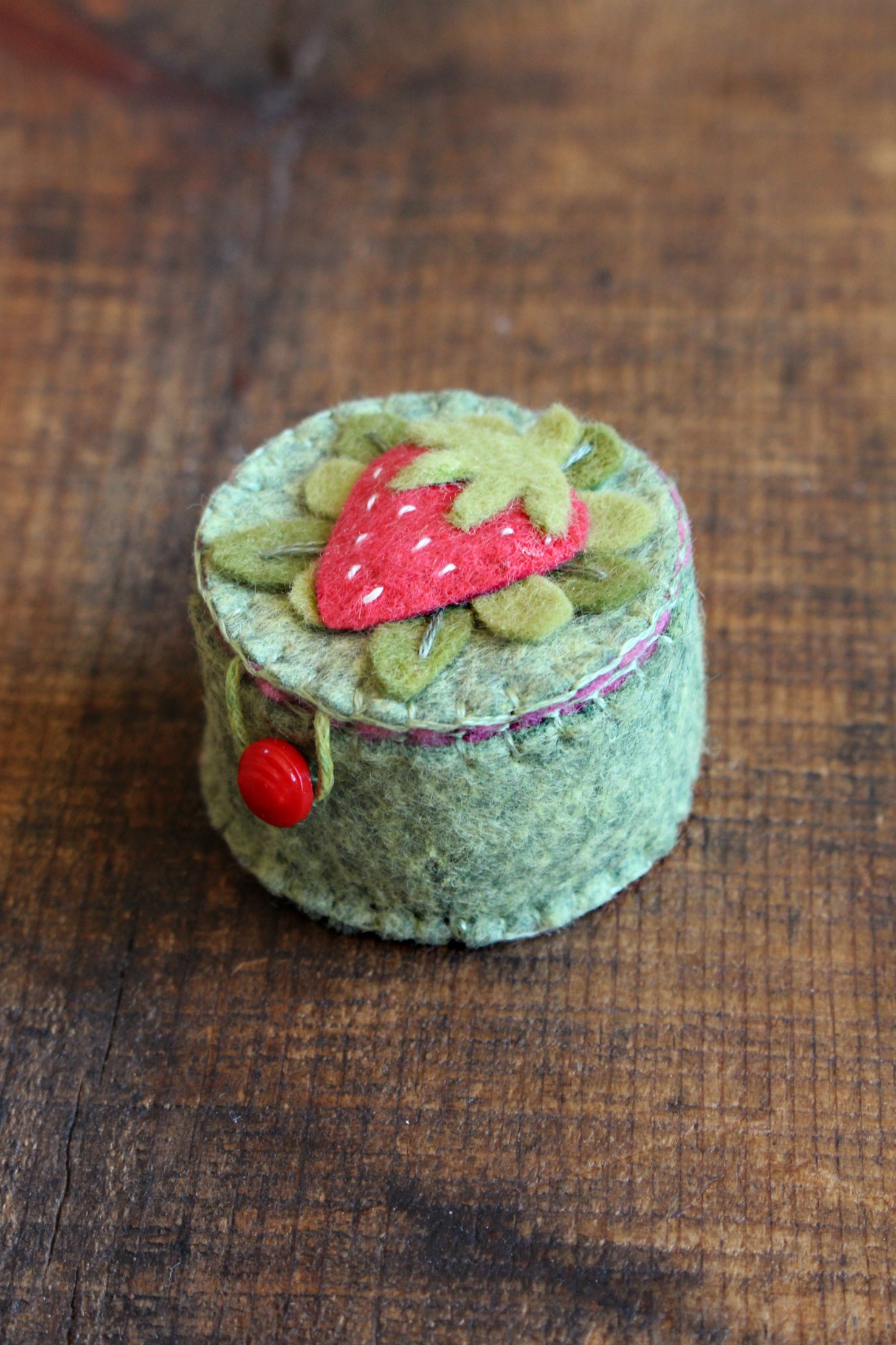 strawberry box 5.jpg