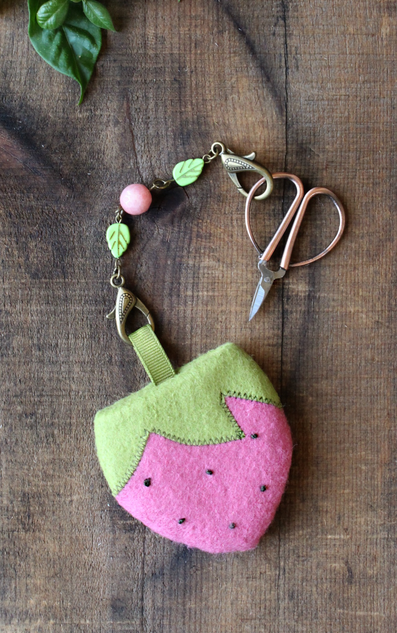 sweet berry scissor pocket.jpg
