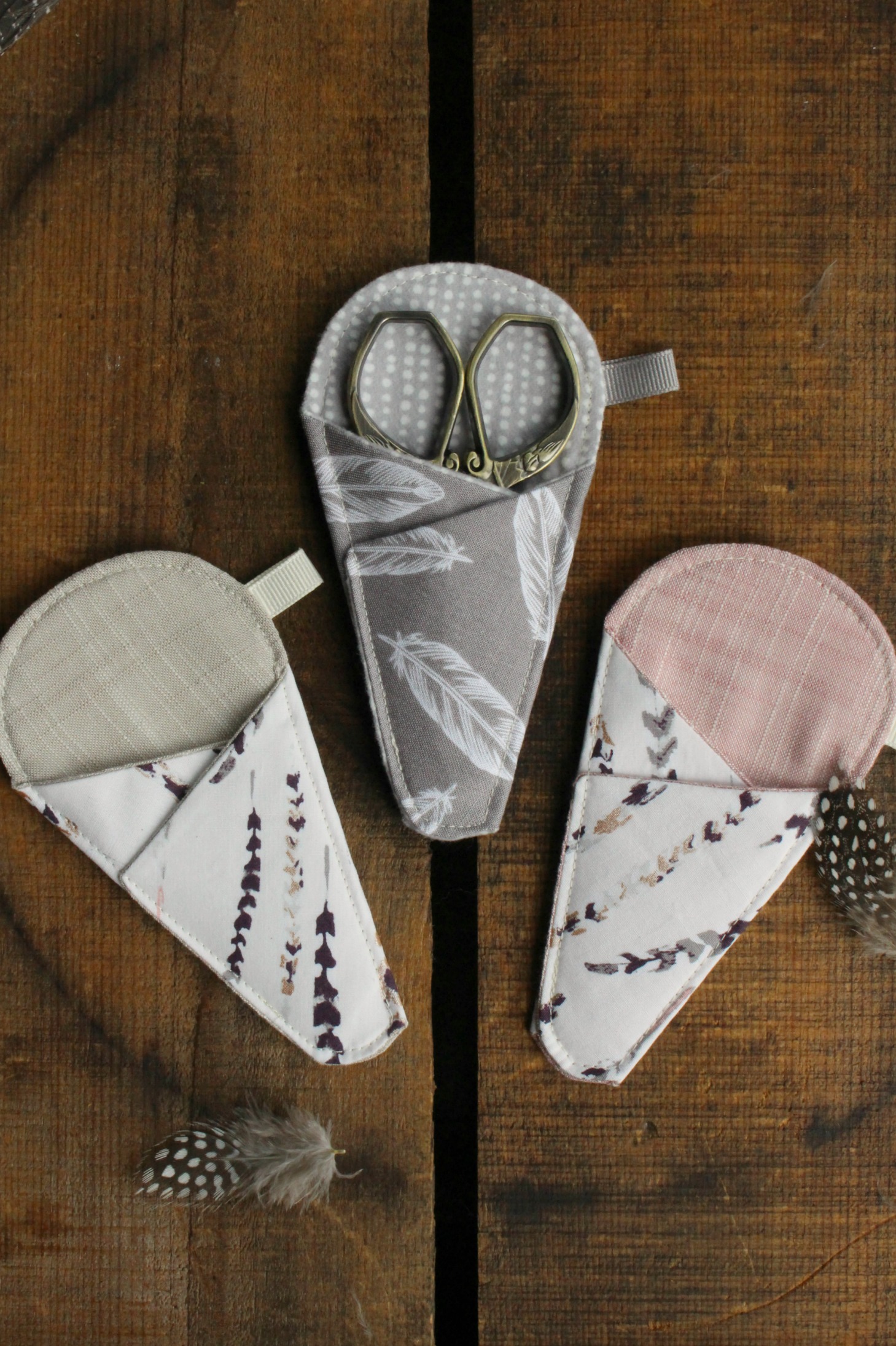 feather scissor sleeves.jpg