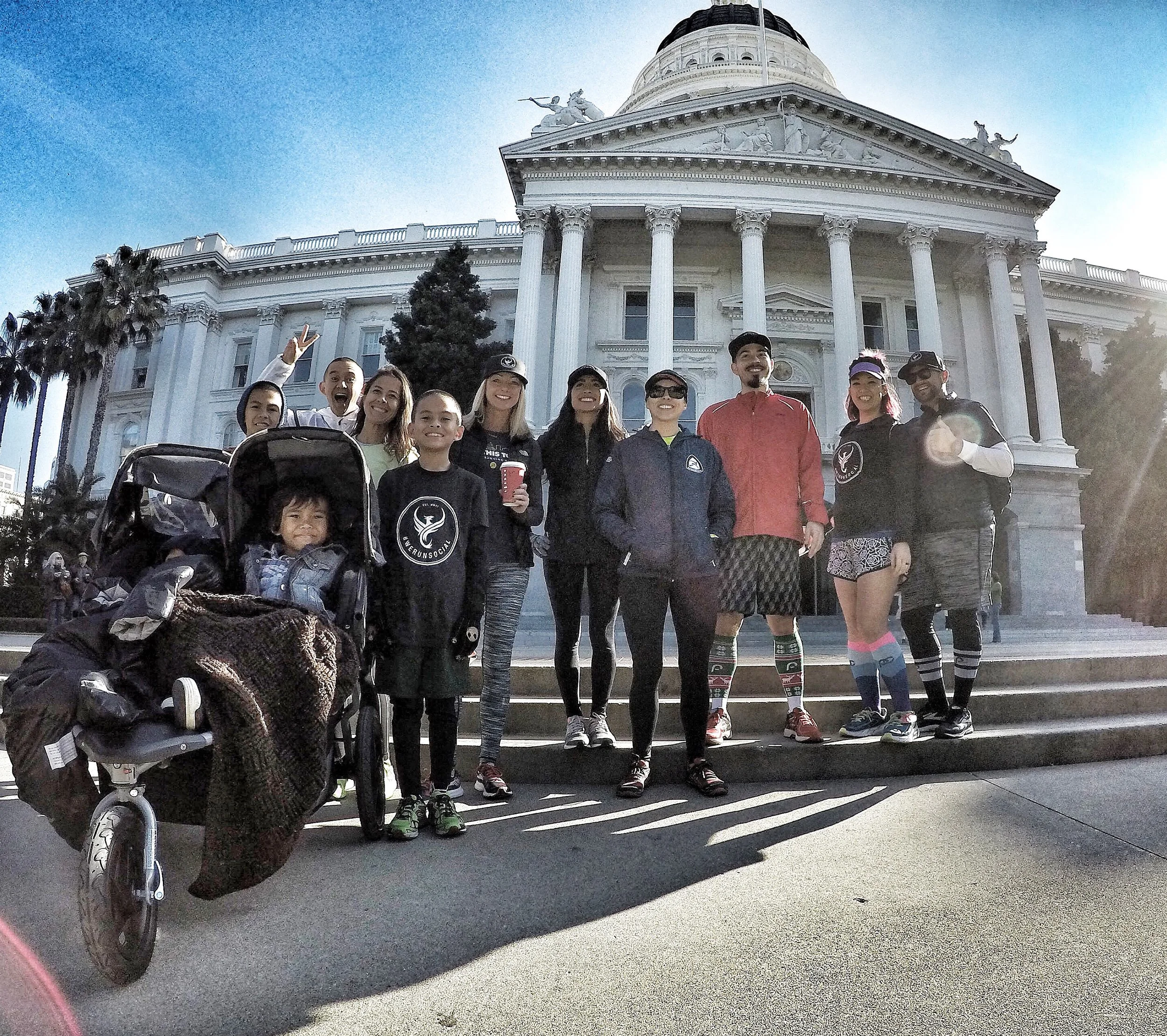 Post shakeout with @fueledbyfrosting , @runningforcarbs , @hgruns , @ivieanne , and @a2thej44