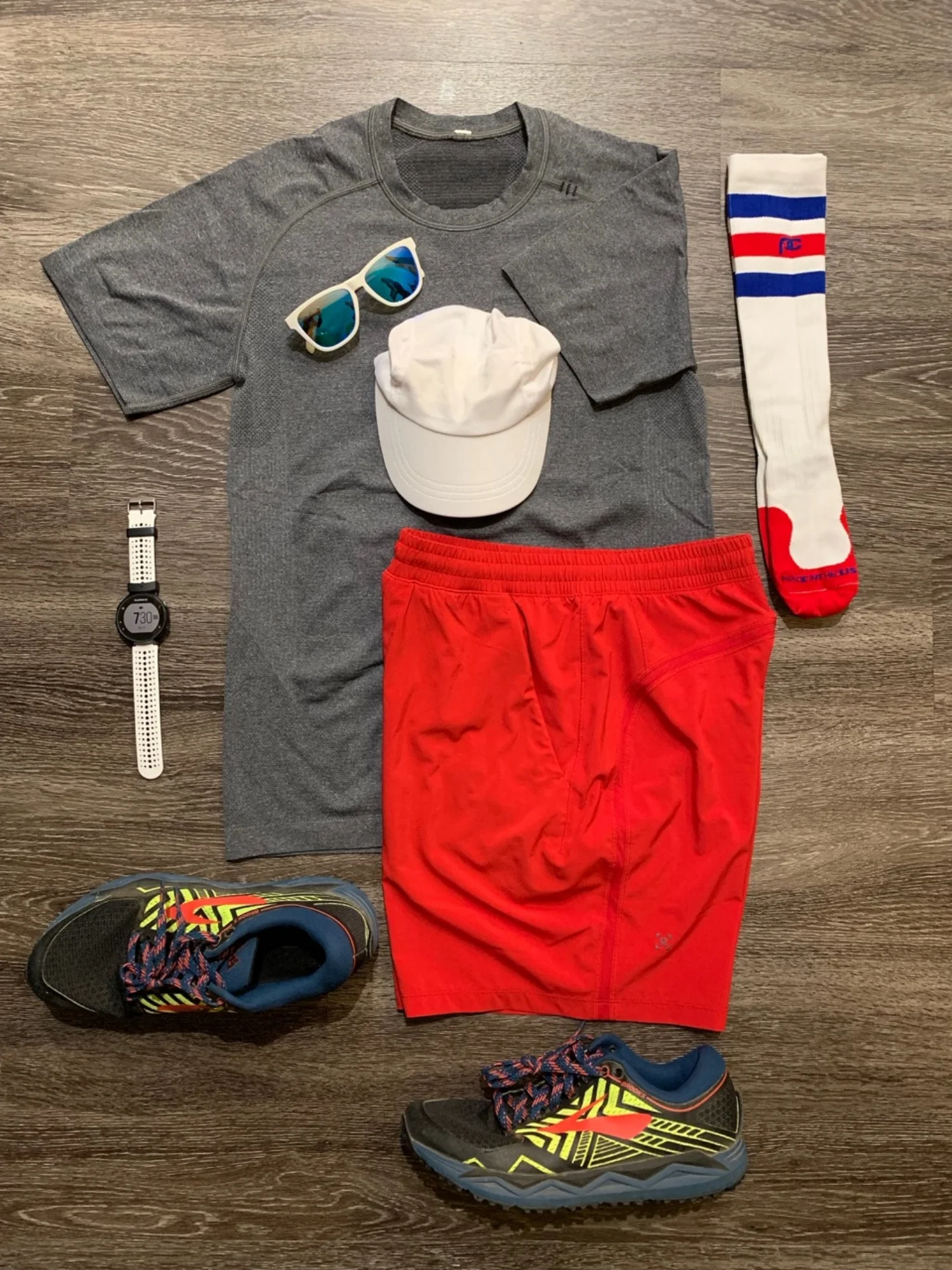 Flatrunner #1. @lululemon , @garminfitness , @procompression , @brooksrunning