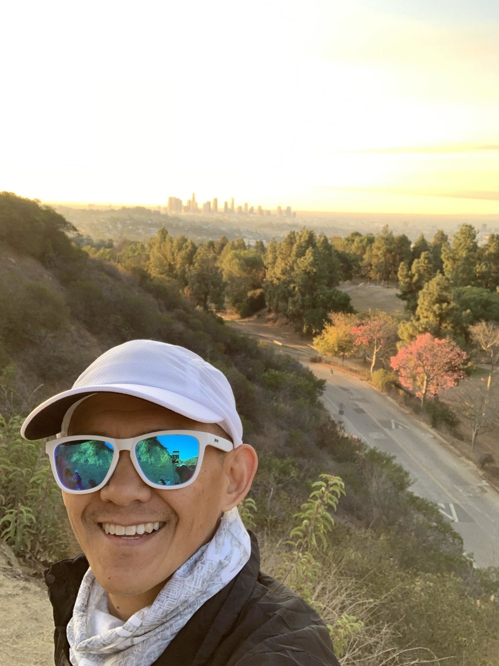 griffithparkselfieview.jpg