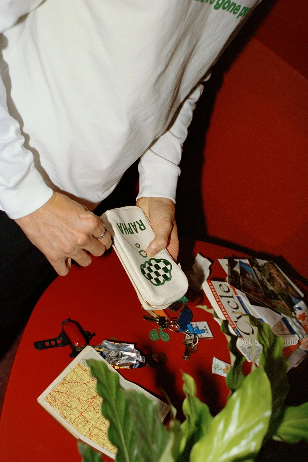 11_38_0003855-R1-29-30.jpg