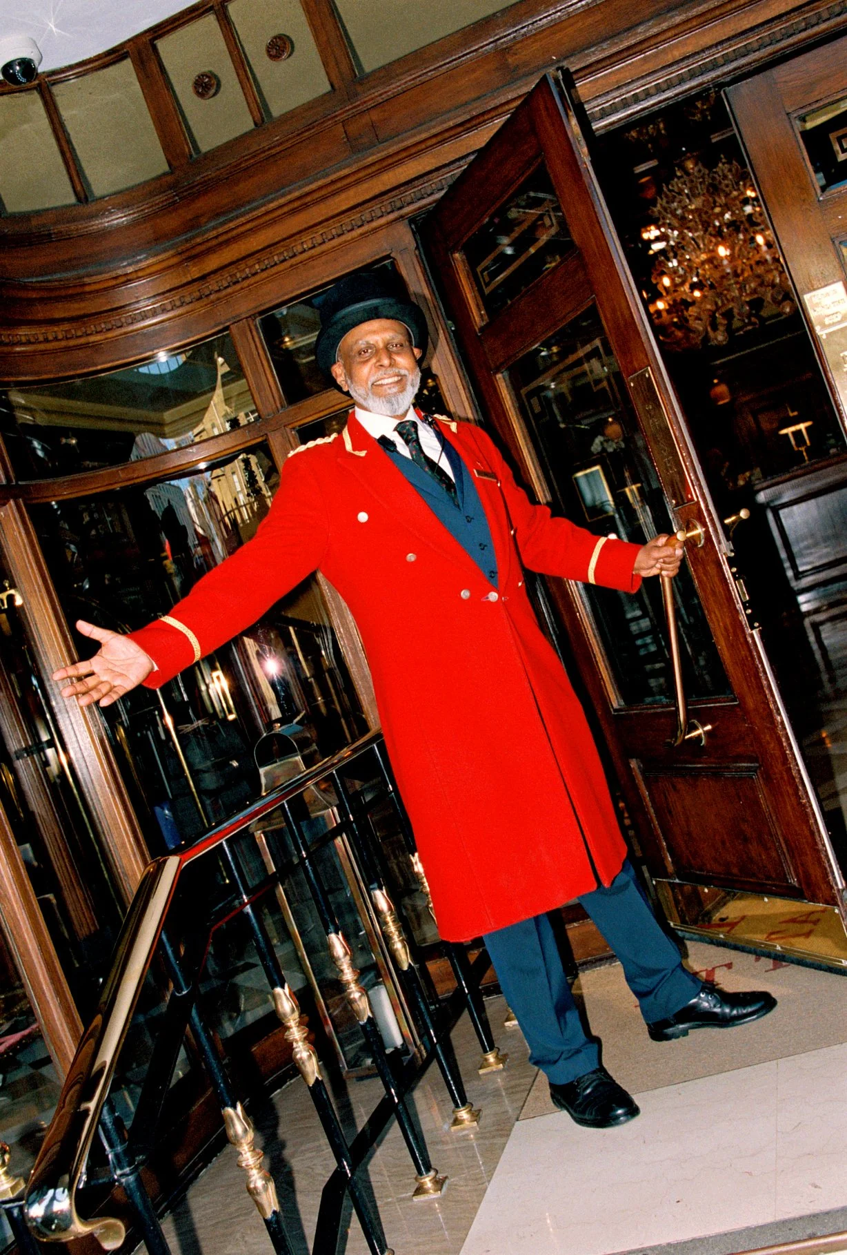 04_ Green_Etiquette_5680429__546.jpg