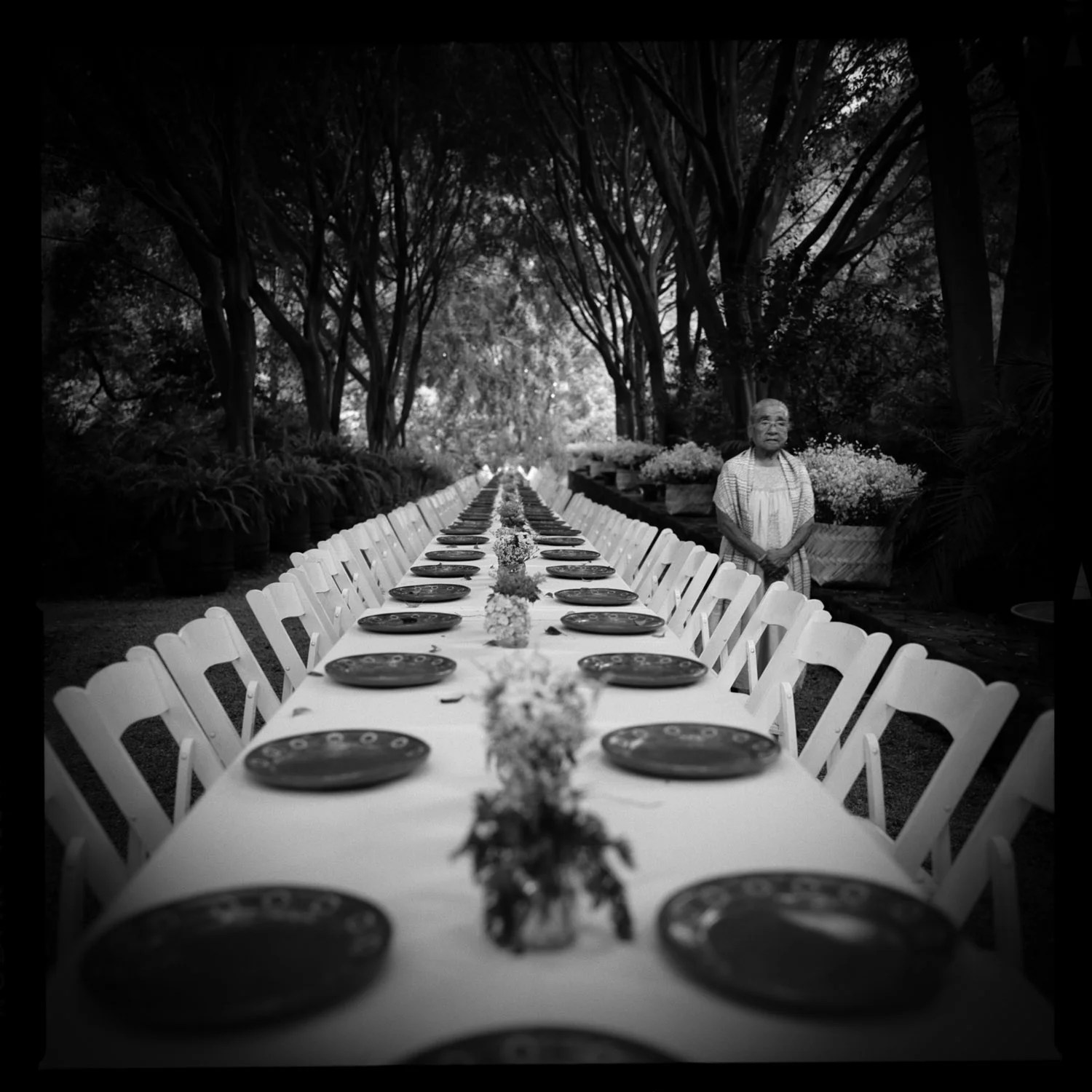 Woman preparing a wedding table Amatlán, Mexico, 2013