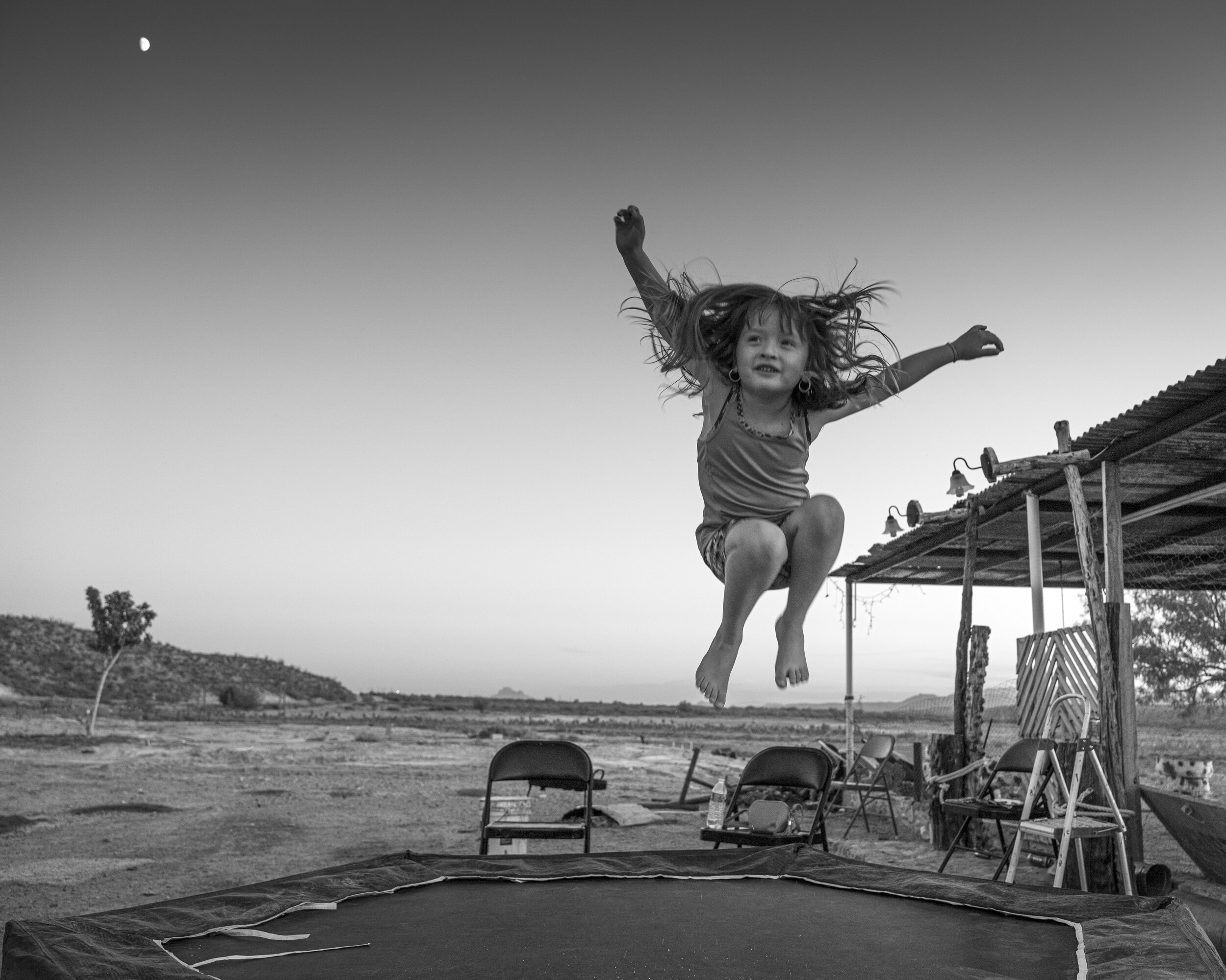  Girl jumping on trampoline Riudoso, Texas 2019    5:4  