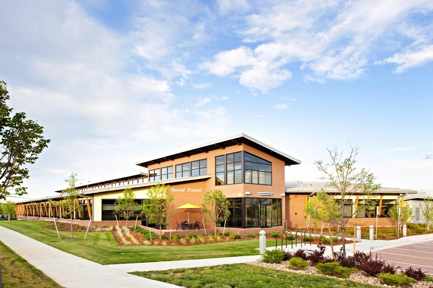 BOULDER TRANSIT CENTER
