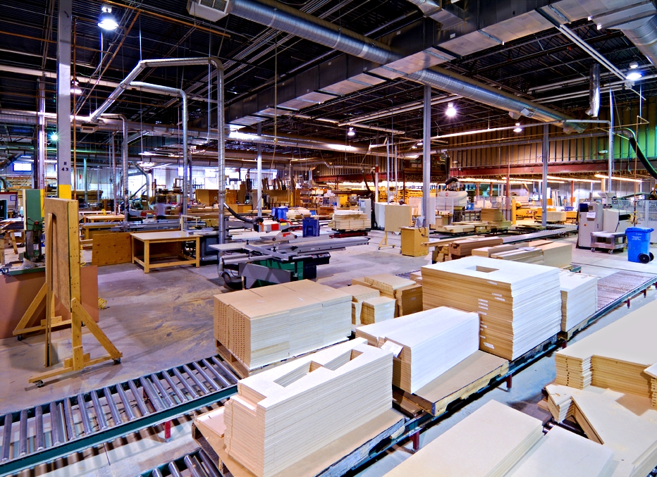 DESIGN FABRICATORS - 175,000 SF Tenant Finish of a manufacturing facility
