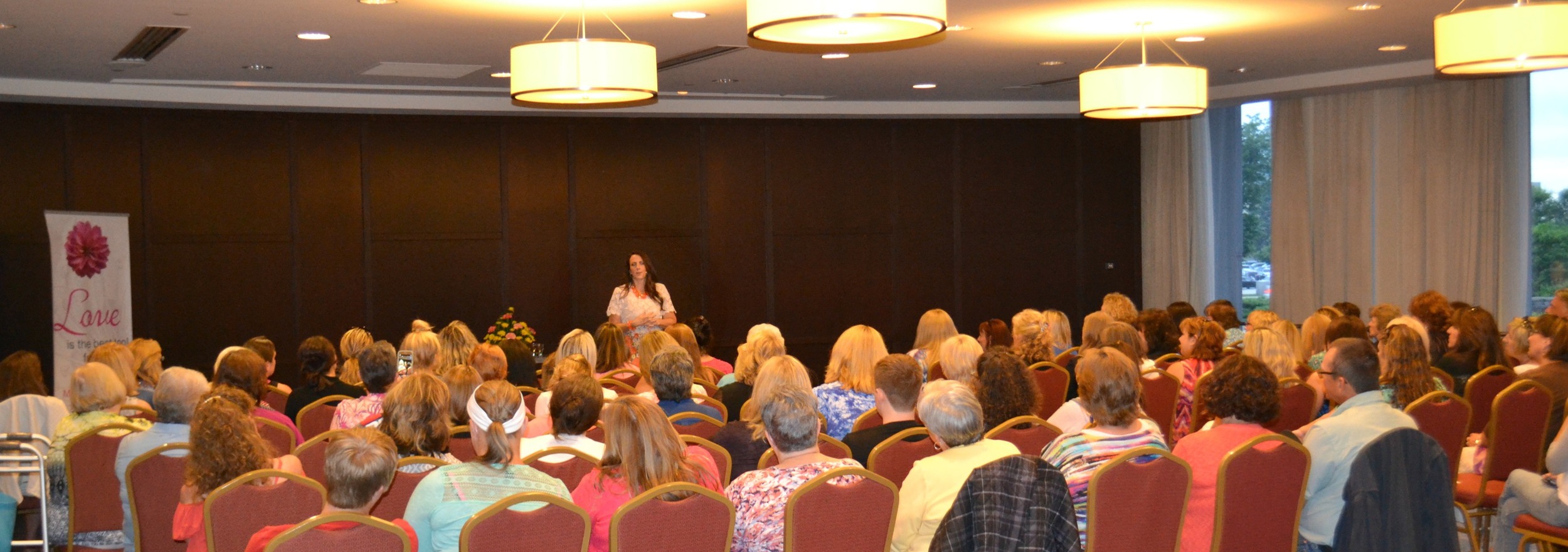 Wisconsin Psychic Medium Mollie Morning Star gives live audience readings in Sheboygan.