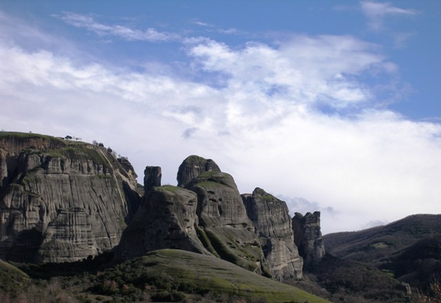 2 Day Meteora TourOperates:&nbsp;Monday, Wednesday, Thursday &amp; SaturdayREAD MORE&nbsp; &nbsp; &nbsp; &nbsp; &nbsp;