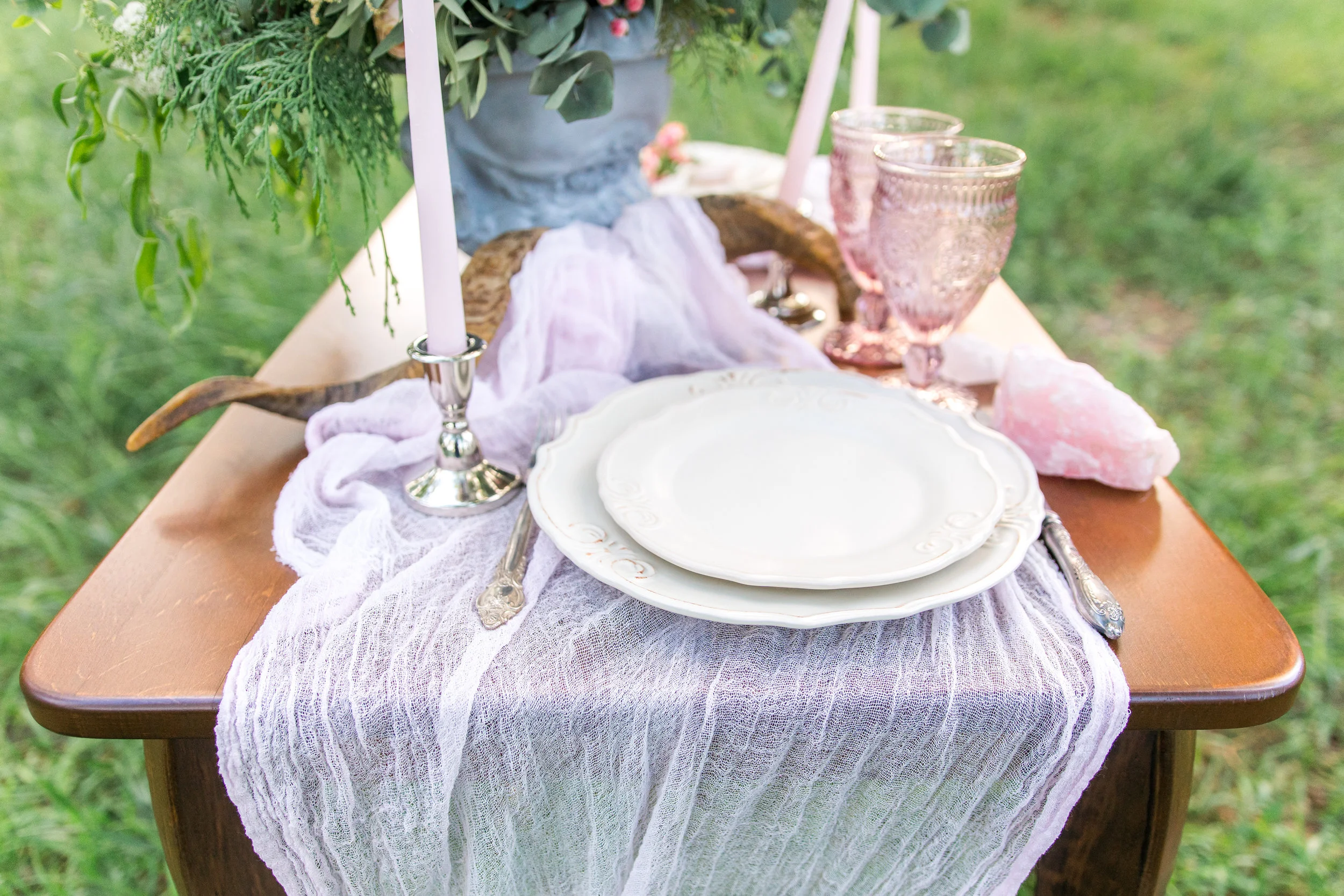 CD place setting romantic.jpg