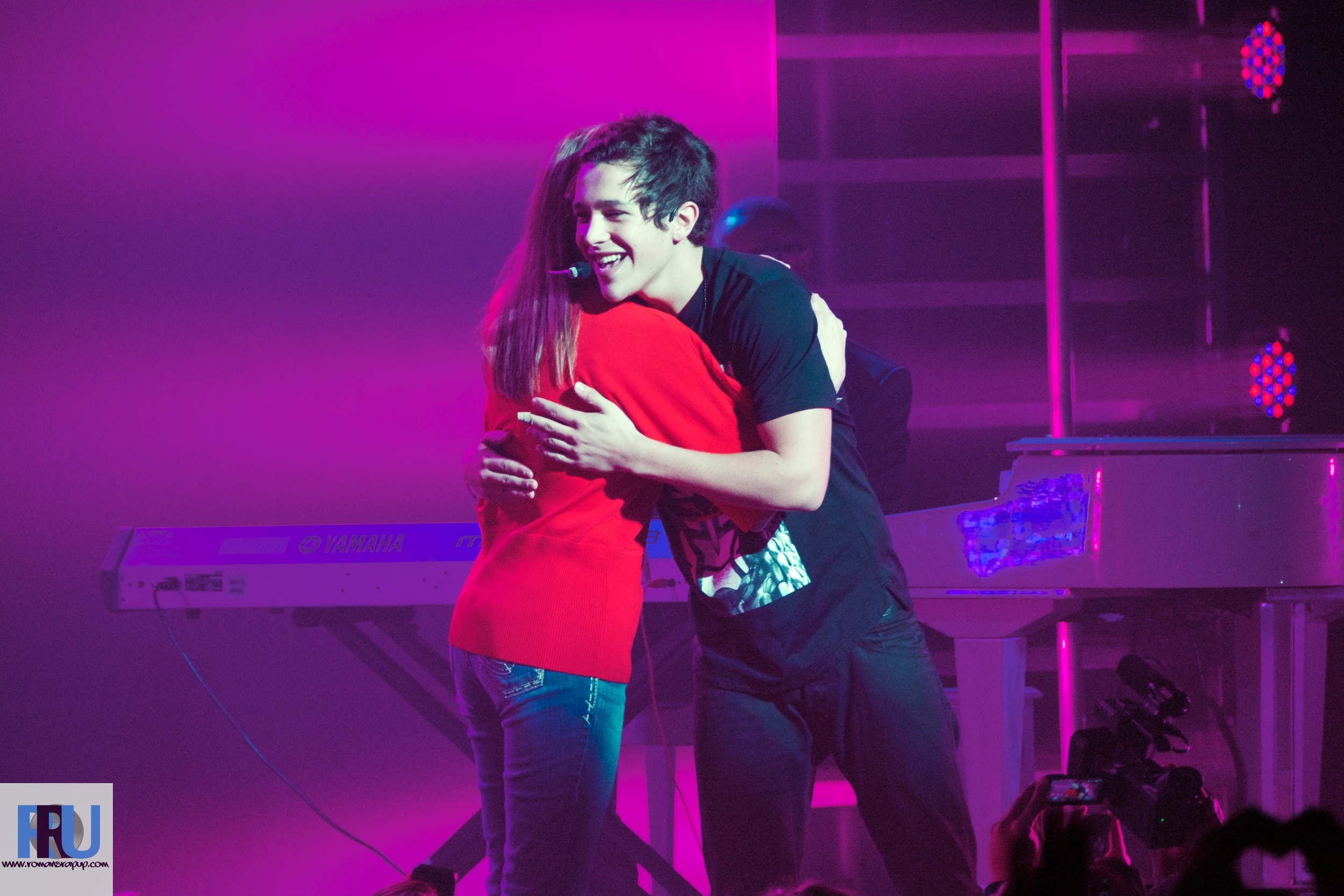 Austin Mahone & Becky G 54.jpg