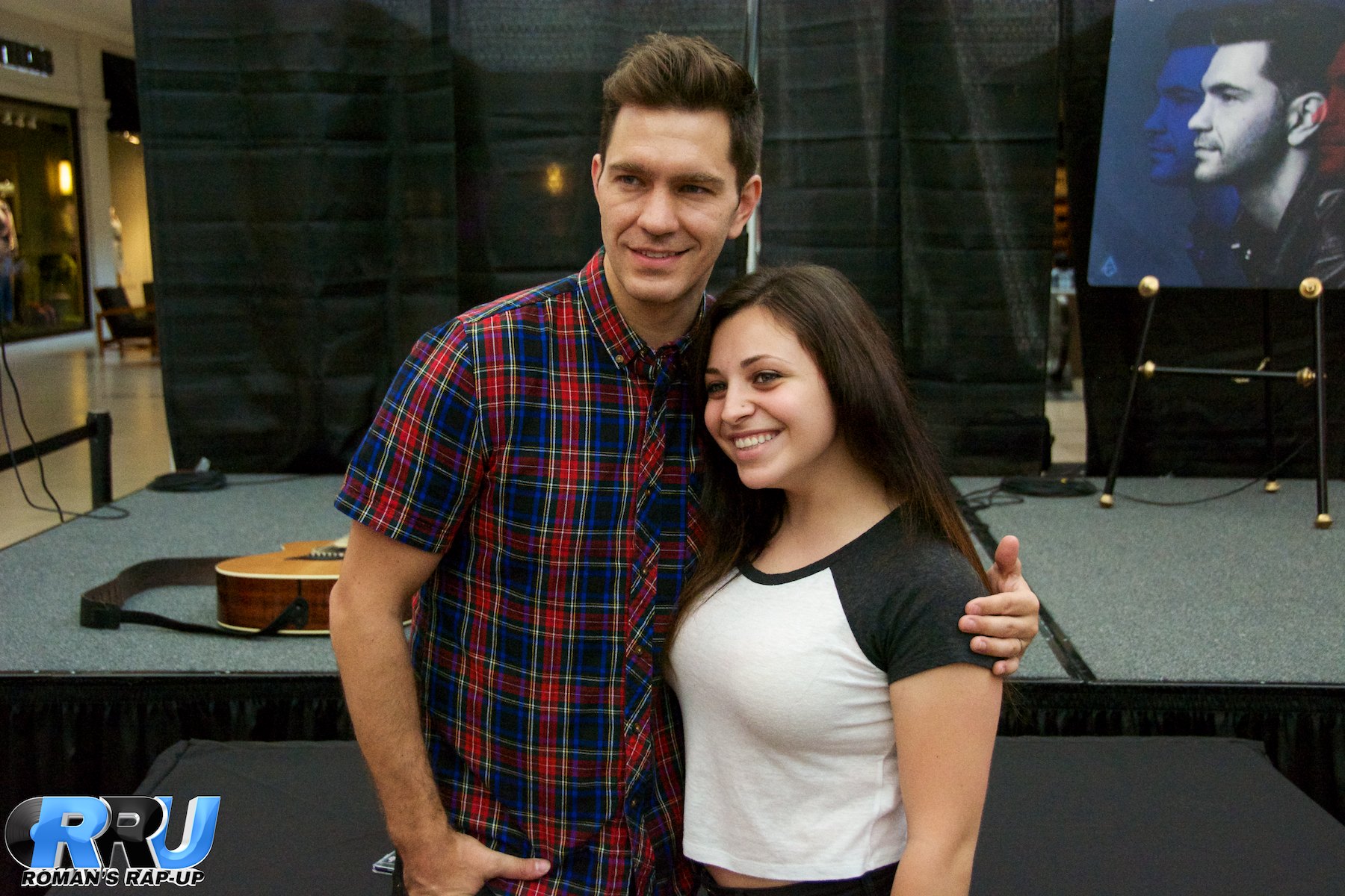 Andy Grammer North Shore Mall 49.jpg