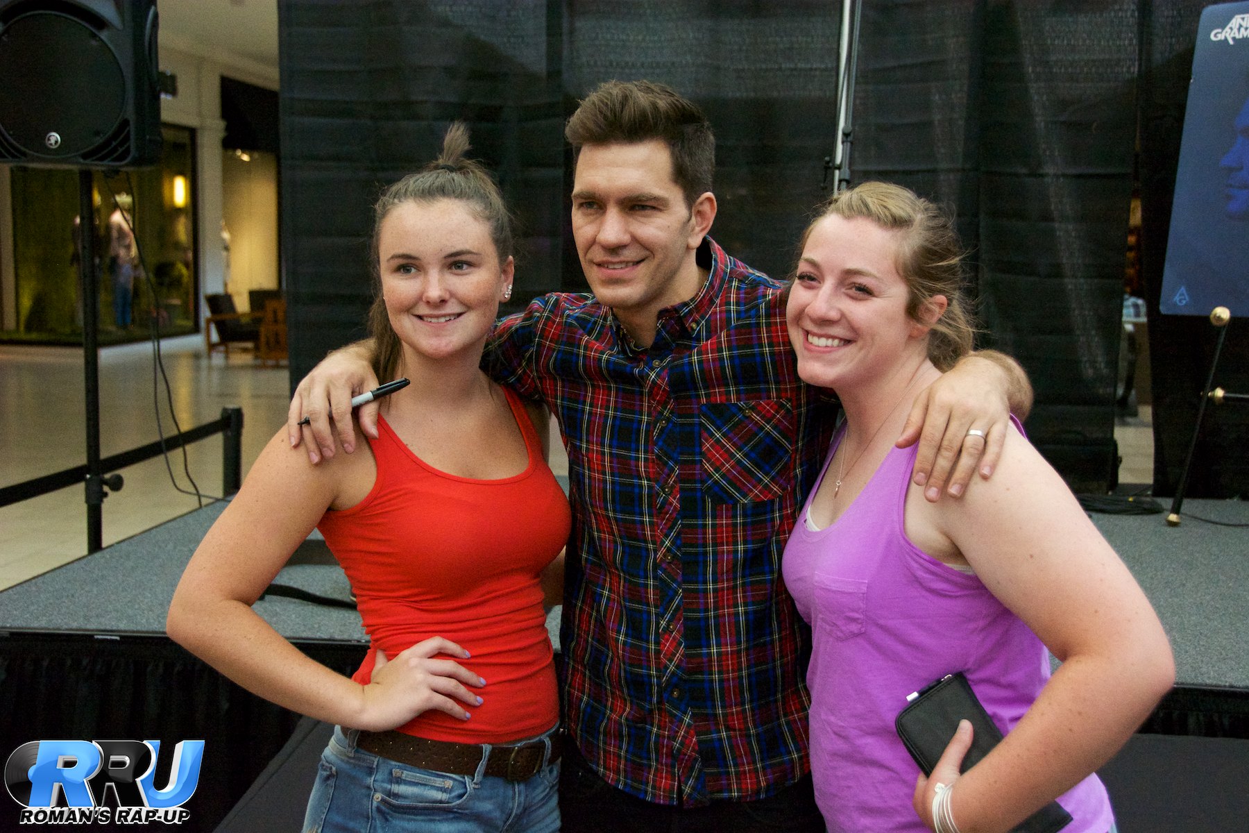 Andy Grammer North Shore Mall 51.jpg