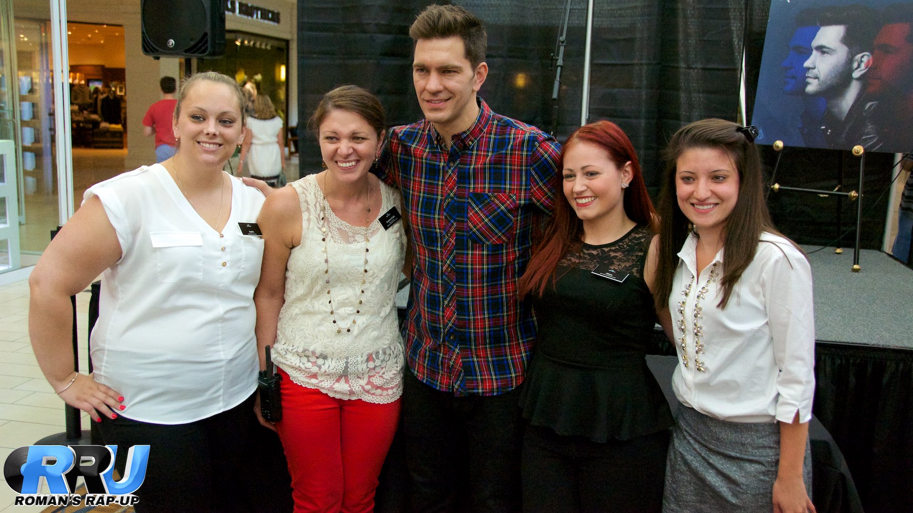 Andy Grammer North Shore Mall 54.jpg