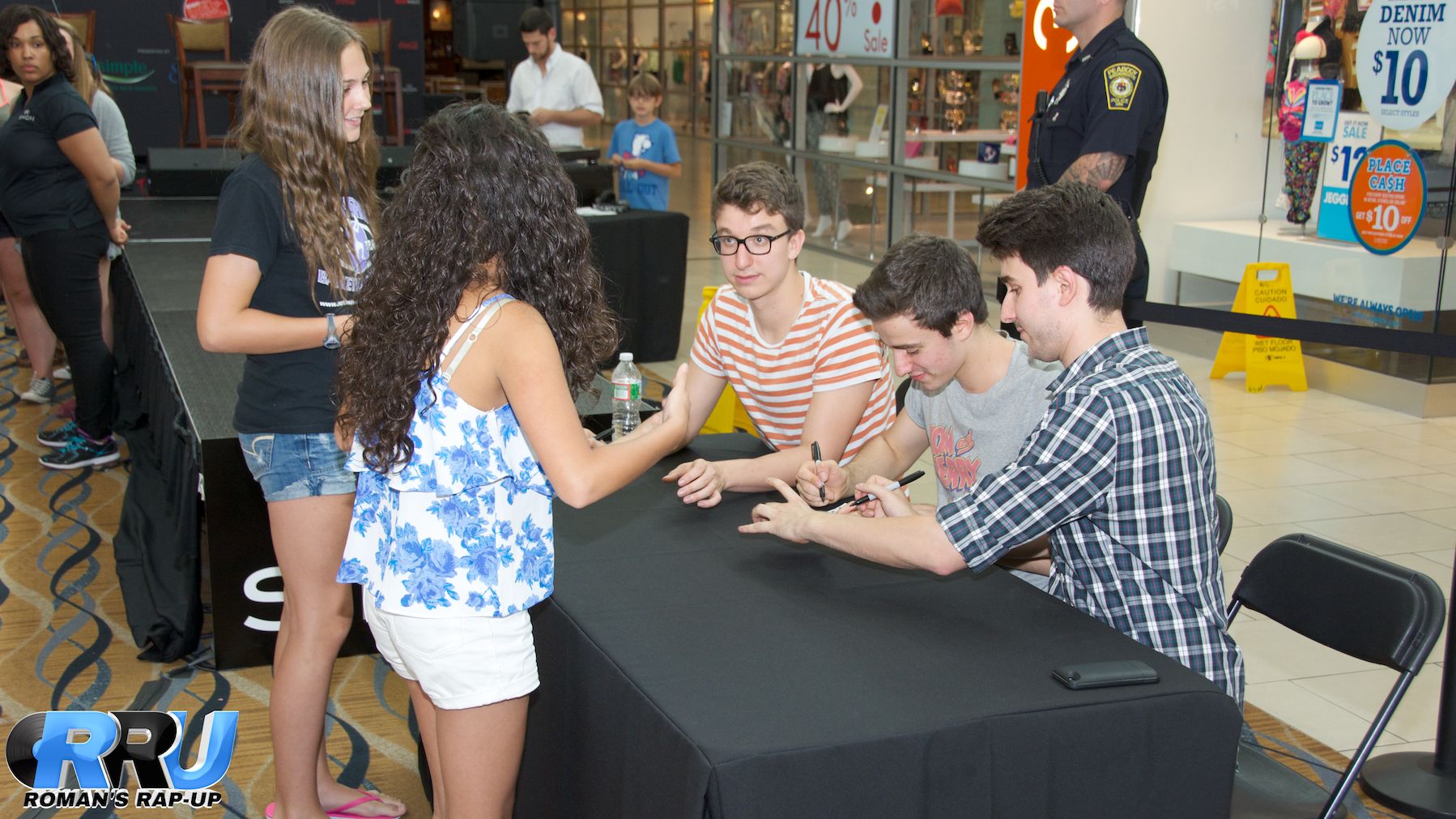 AJR at Northshore Mall 31.jpg