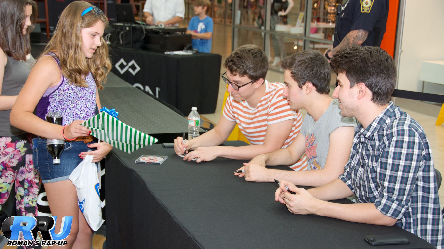 AJR at Northshore Mall 33.jpg