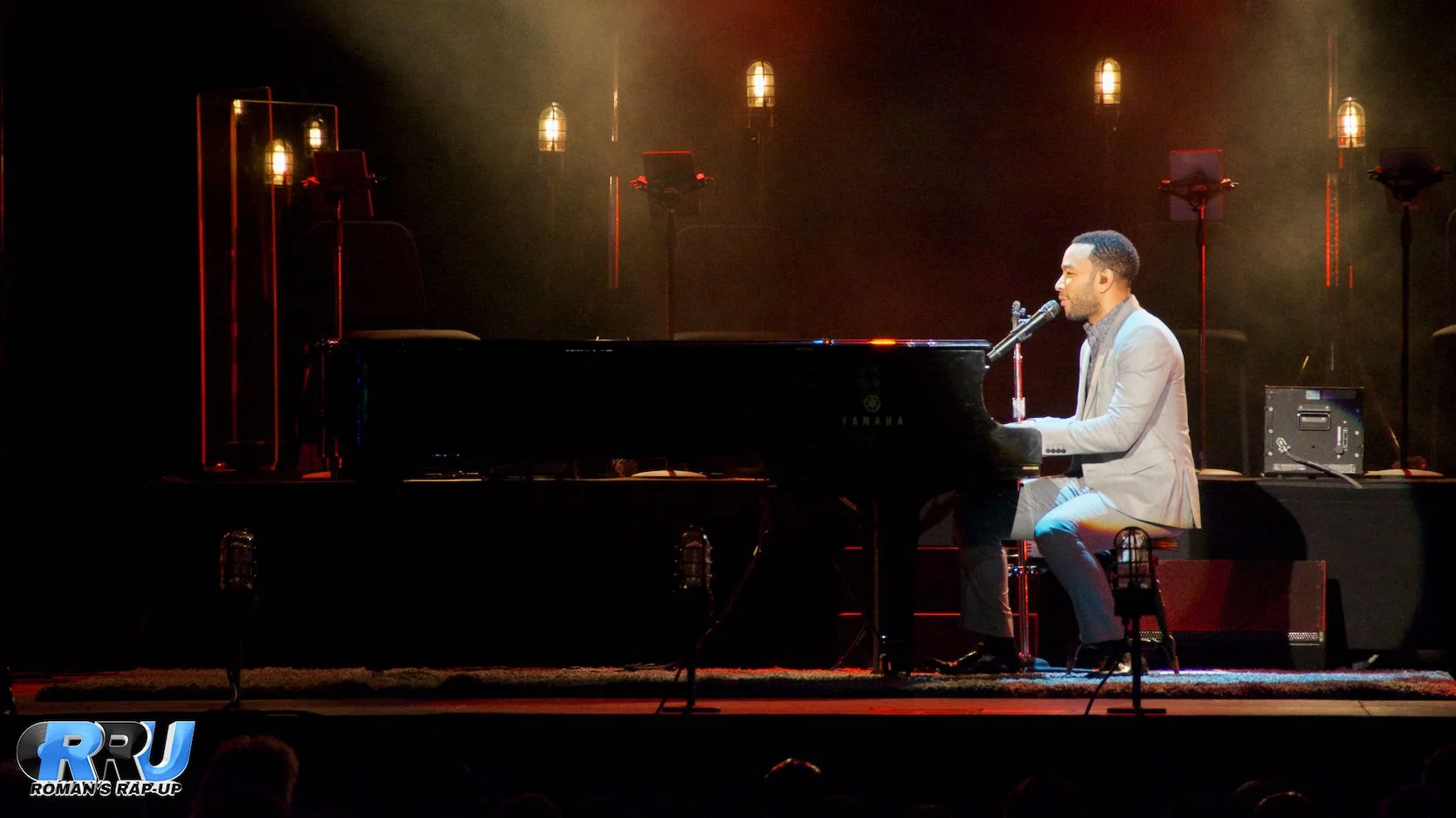 John Legend 18.jpg