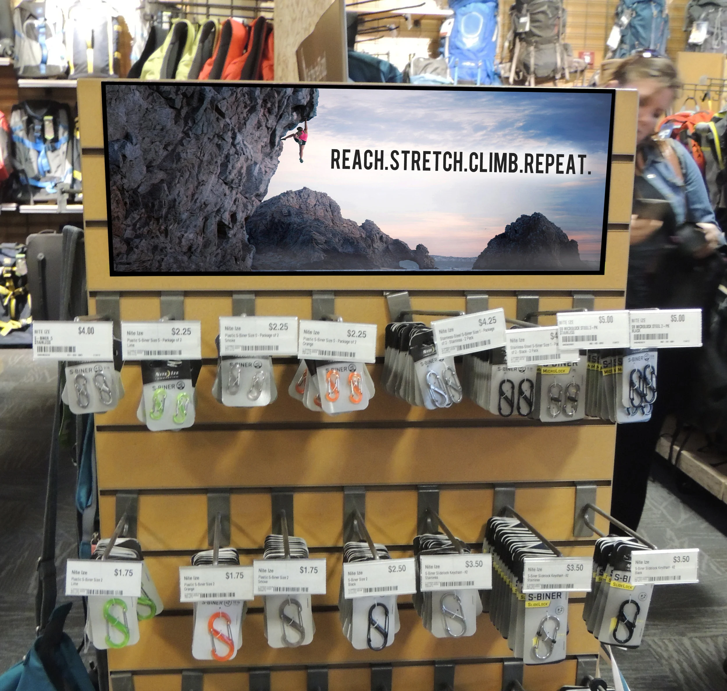 REI_Instore3.jpg