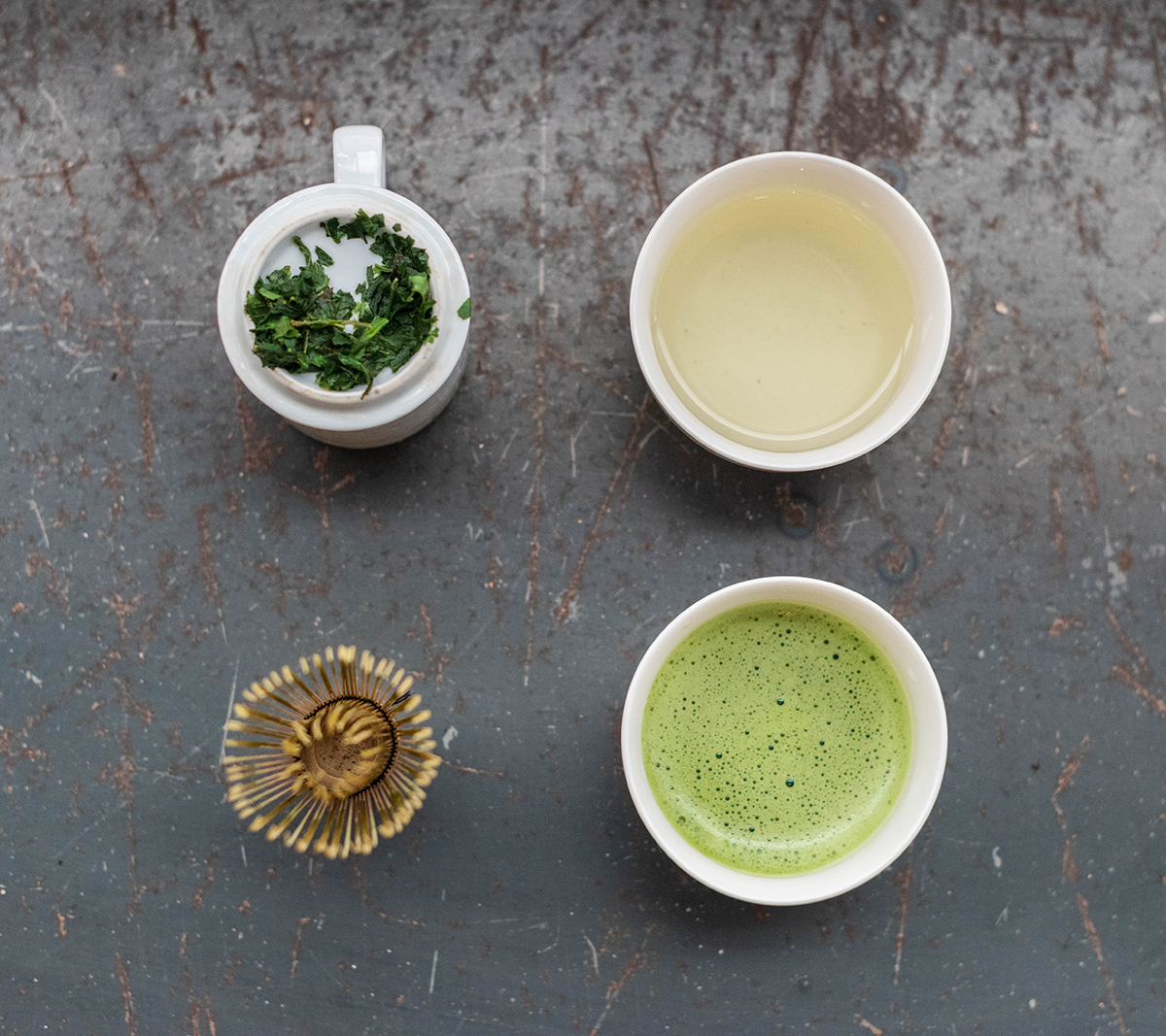 Tencha produces a pale, mellow liquor tasting of sweet sea kelp. Many steps later in the process, tencha will be transformed into full-bodied, unctuous matcha.